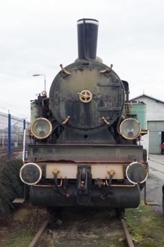 郊外停铁路轨道古老历史蒸汽火车