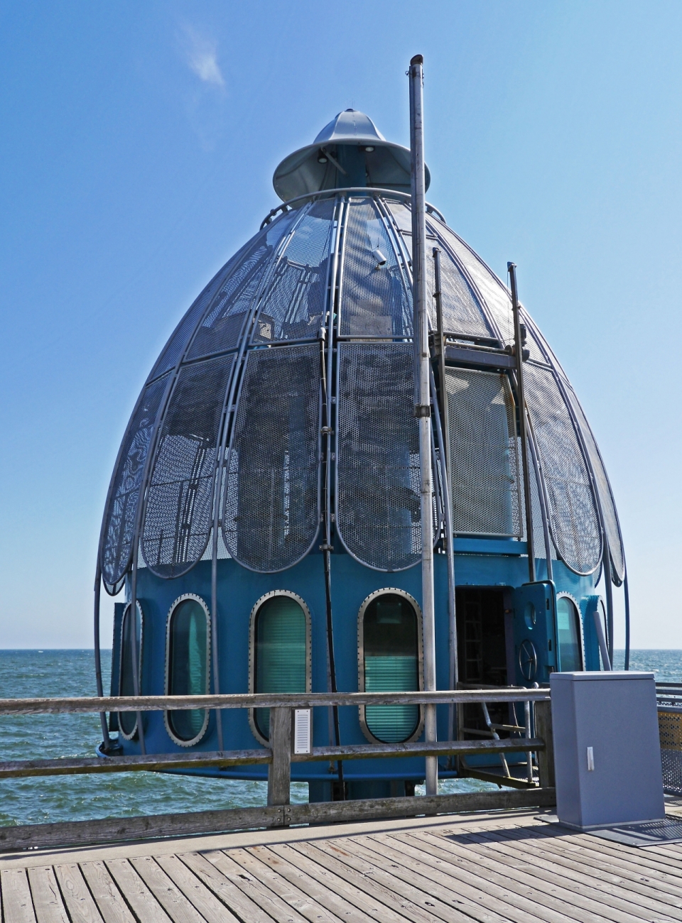 吕根岛,波罗的海海面上潜水钟