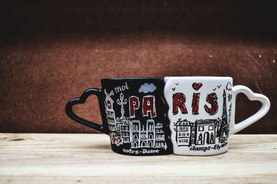 情侣套装咖啡杯桌面摆拍