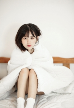 美女主播井川里予大尺度图片