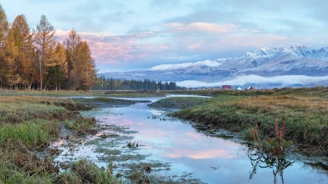 高清阿尔泰山自然风光高清桌面壁纸