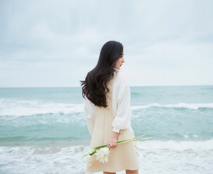 性感美女明星杨幂妩媚优雅个性写真