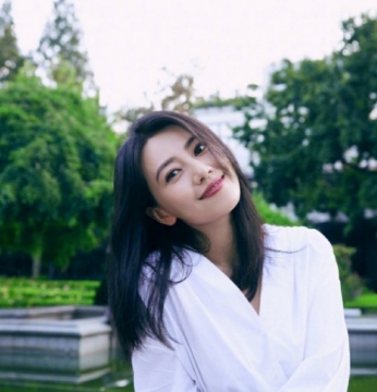 性感美女明星高圆圆优雅个性写真