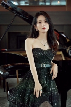 性感美女明星赵丽颖妩媚优雅个性写真