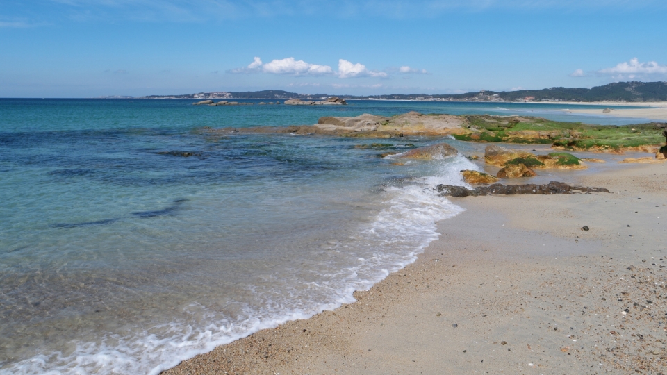 海浪浪花自然风光优美风景秀丽高清桌面壁纸