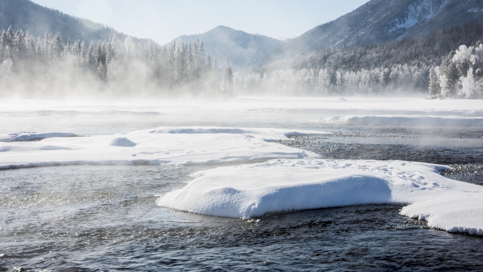 新疆禾木冬季雪景自然风光优美风景高清桌面壁纸