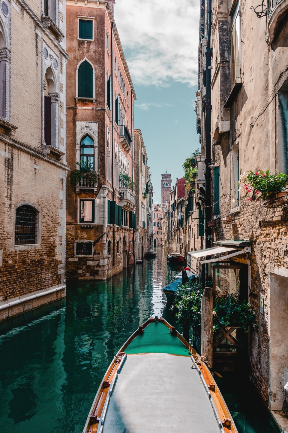 水城威尼斯美丽风光城市建筑摄影