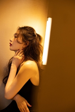 性感美女明星江疏影妩媚优雅写真