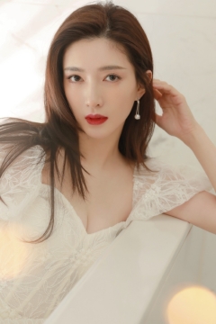 美女明星江疏影图片