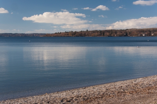 蓝天白云户外自然大海沙滩