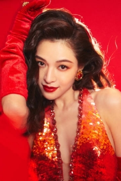 钟楚曦性感美艳写真图片