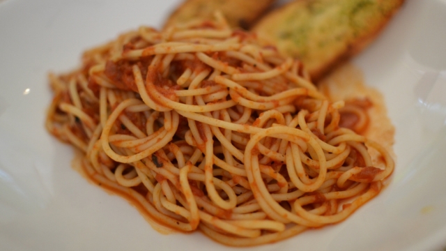 意大利面无水印电脑桌面高清壁纸图片