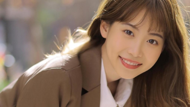 清新美女唯美制服诱惑高清桌面壁纸