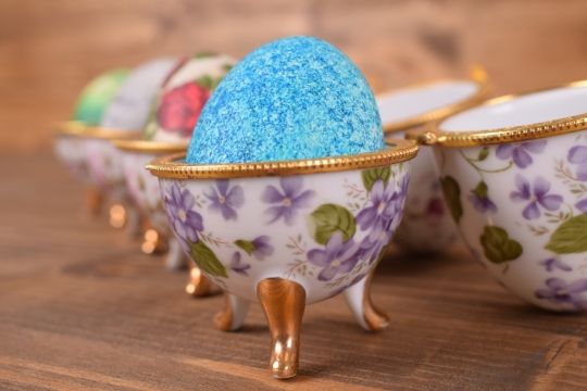 室内木制桌面精美容器彩蛋装饰