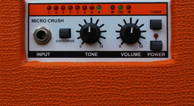 古老怀旧红色外壳音乐播放器