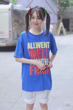 明星郑爽写真图片