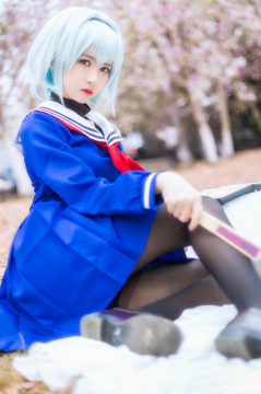 空银子制服黑丝COS高清美图