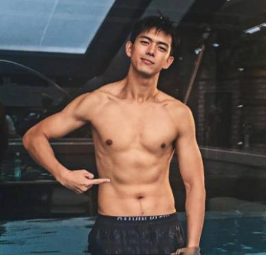 李现帅气写真图片