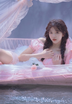 抖音网红美女彭十六性感撩人写真