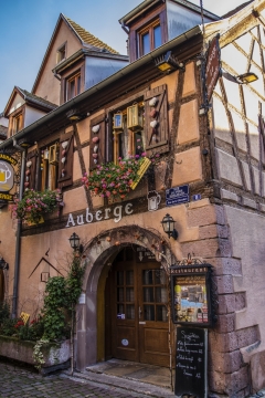 欧式风格精美酒馆建筑美图