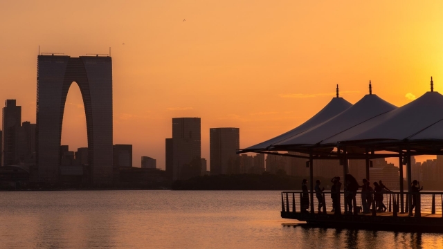 傍晚的黄昏风景高清桌面壁纸