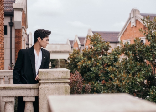 帅哥明星杨洋写真图片