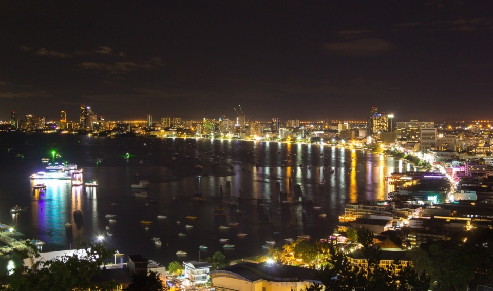 海边都市美丽夜景高清摄影