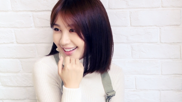 李菲儿清纯可爱无水印电脑桌面高清壁纸图片