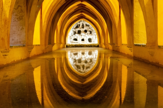 城市街道古典历史建筑内景