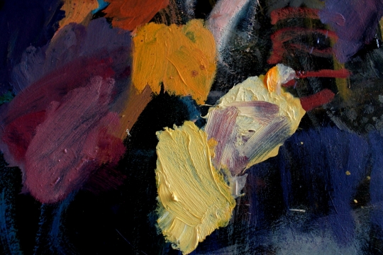 黑色背景涂抹彩色艺术绘画颜料