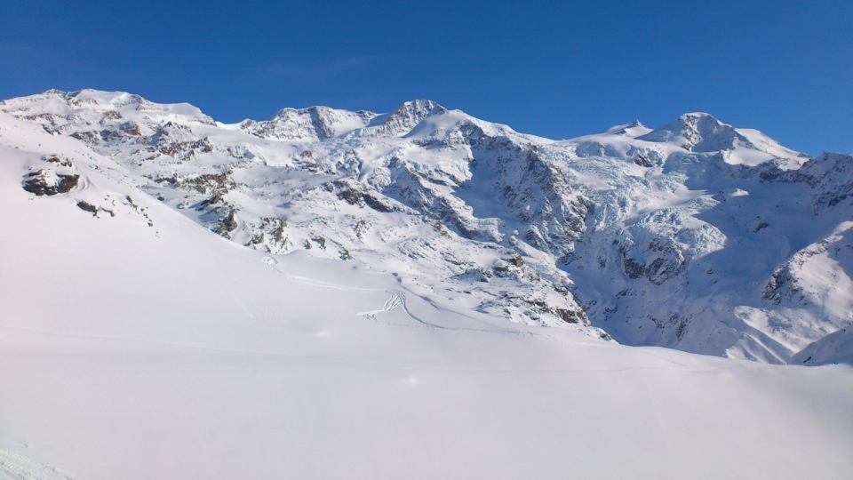 壮观雪山风景自然风光优美风景高清桌面壁纸