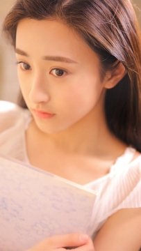 清纯美女高清手机壁纸