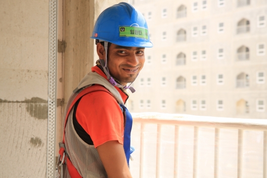 工人蓝领施工队装修安全工地