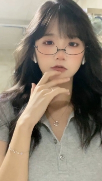 个性美女网红井川里予性感照图片