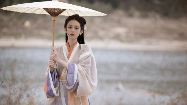 唯美女星周也古装高清桌面壁纸