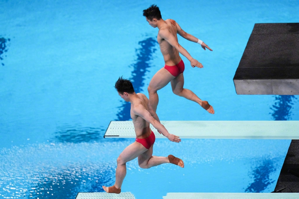 东京奥运会跳水男子双人3米跳板决赛王宗源谢思埸图片