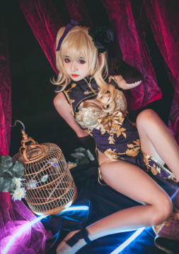 美女摄影_性感御姐爆乳黑丝美腿诱惑