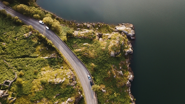 道路自然风光优美风景高清桌面壁纸