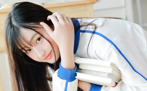 清纯美女校服写真高清桌面壁纸