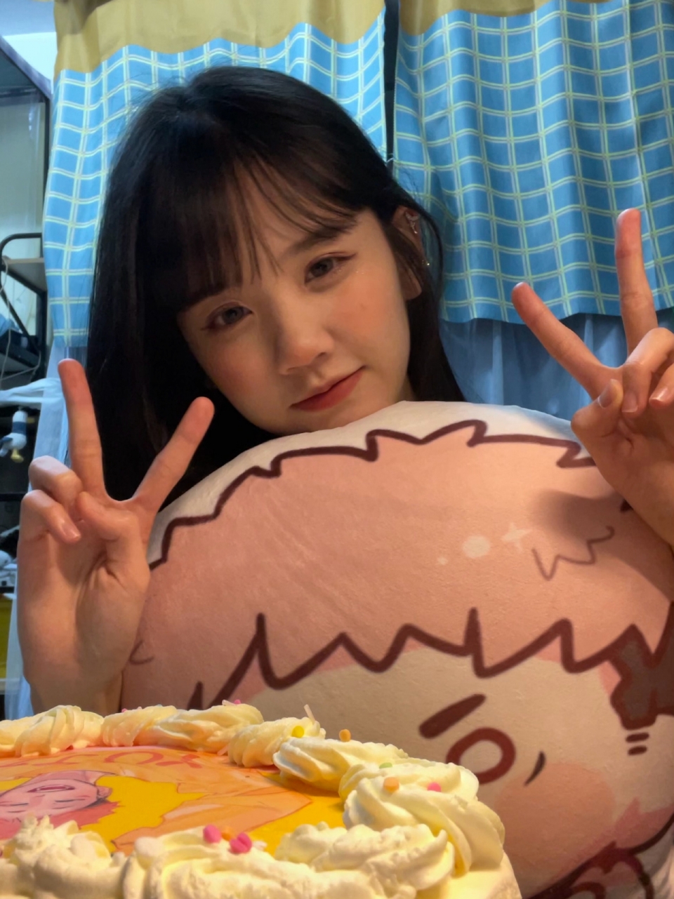 网红美女井川里予早期写真图片