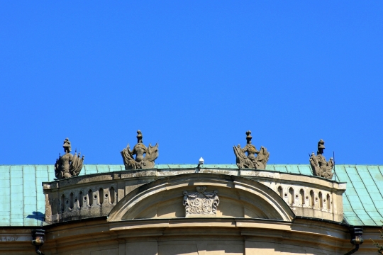 欧洲市场门牌建筑精美石雕