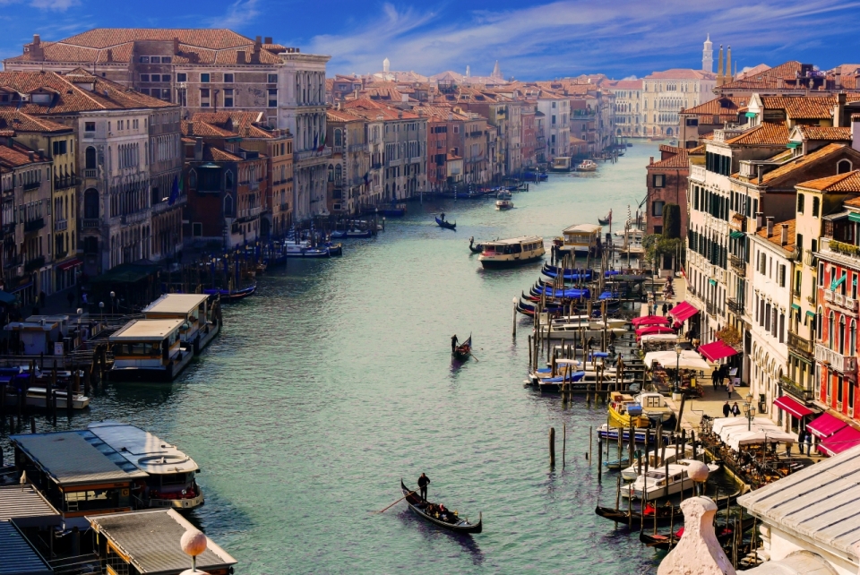 意大利水城威尼斯运河建筑风光