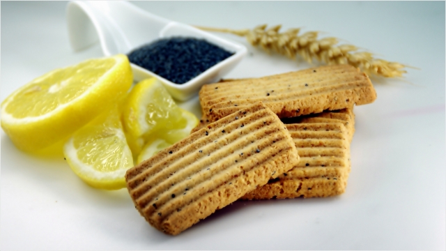 悠闲午后白色桌面下午茶摆拍