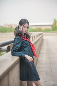 JK制服少女制服诱惑户外人像