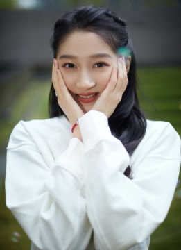 性感美女明星关晓彤妩媚优雅写真