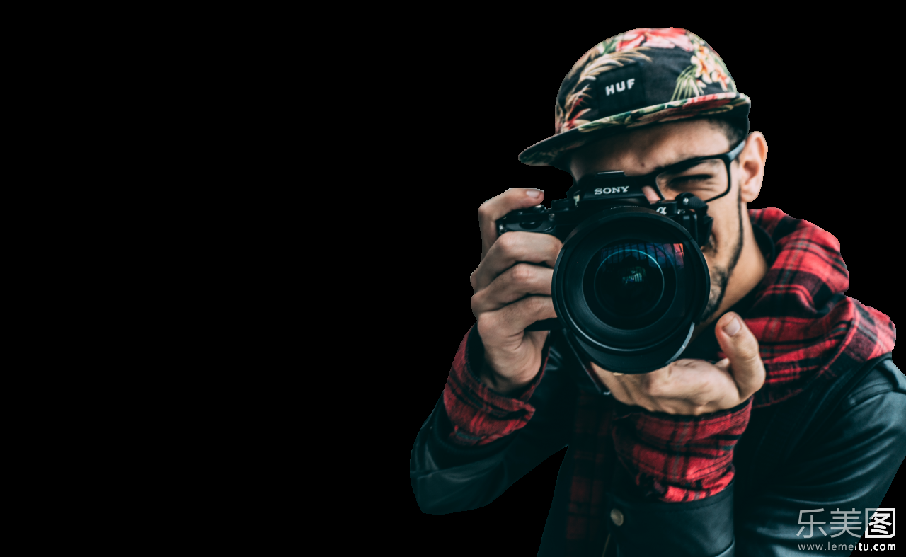 戴时尚帽子专业黑色相机拍照男性摄影师