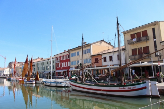 水城威尼斯城市河道船只房屋风光